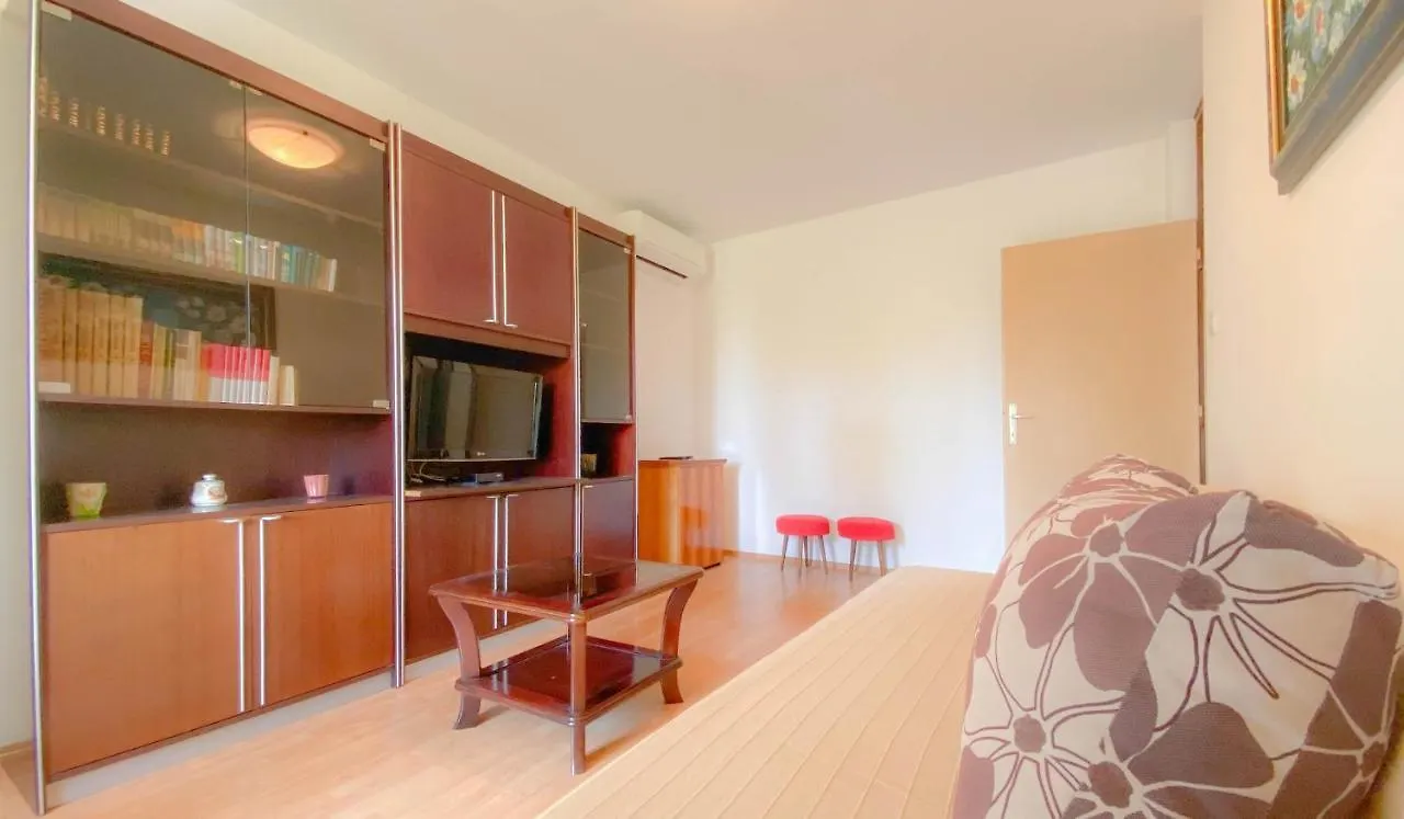 Olga Apartment Novigrad